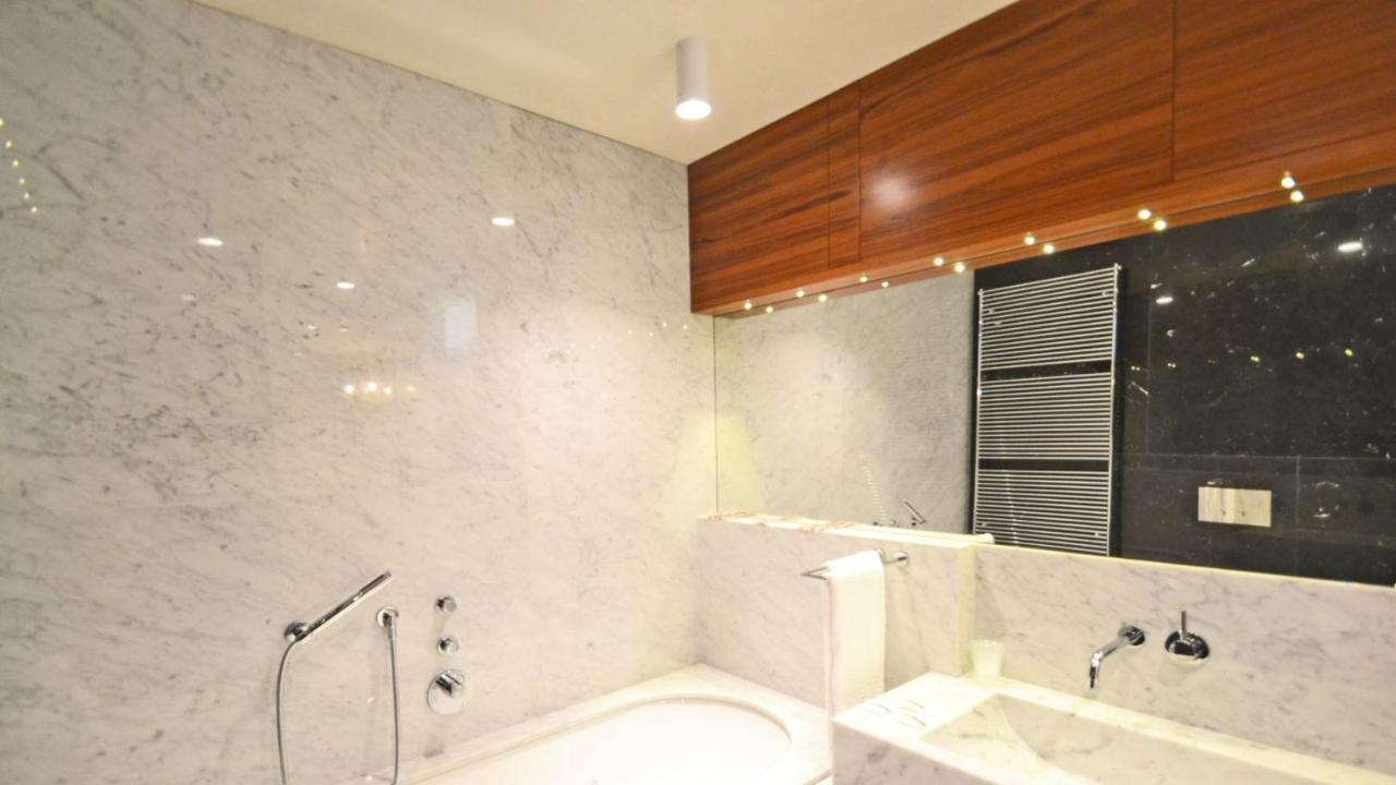ונציה Ai Bareteri Luxury Canal View מראה חיצוני תמונה